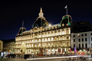 Magasins du Nord at Christmas, Kongens Nytorv, Copenhagen, Denmark, Scandinavia, Europe Magasins du Nord at Christmas, Kongens Nytorv, Copenhagen, Denmark, Scandinavia, Europe
