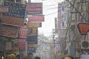 Images Dated 9th December 2007: Main Bazaar, Delhi, India, Asia