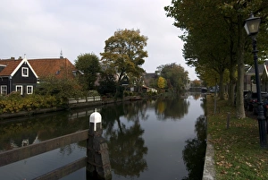 Images Dated 8th October 2008: Main canal, outskirts of Edam, Netherlands, Europe