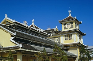 Main Prints: The main Cao Dai temple