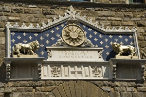 Detail above main entereance to the Palazzo Vecchio