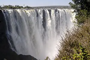 Zimbabwe Prints: Main Falls, Victoria Falls, UNESCO World Heritage Site, Zimbabwe, Africa