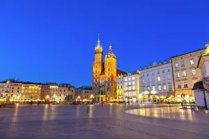 Basilicas Prints: Main Market Square, St. Mary's Basilica