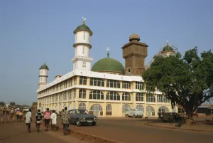 Ghana Prints: Main mosque, Tamale, capital of Northern Region, Ghana, West Africa, Africa