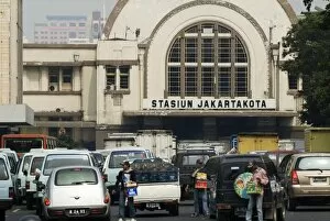 Main railway station, Jakarta, Java, Indonesia, Southeast Asia, Asia