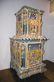 Images Dated 15th February 2008: Majolica stoves inside the Hohensalzburg Fortress, Salzburg, Austria, Europe