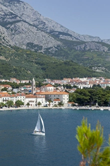 Makarska Prints: Makarska harbour with yacht and mountains behind, Dalmatian Coast, Croatia, Europe