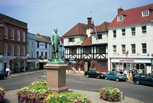 Squares Prints: Maket Square and statue of Palmerston, Romsey, Hampshire, England, United Kingdom, Europe