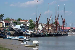 Ship Collection: Maldon, a Blackwater Estuary town known for its Thames Sailing Barges, Essex