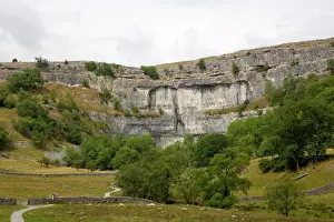 Rock Cliff Prints: Malham Cove, Malham, Yorkshire Dales National Park, North Yorkshire, England