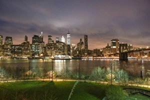 East River Prints: Manhattan skyline and Brooklyn Bridge