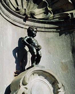 Portraiture Collection: Manneken Pis Statue, Brussels, Belgium