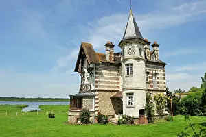Relax Prints: Mansion by the La Grand-Mare pond