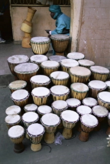 Step Prints: Marche des Artisans (Artisans market), Djembe, Bamako, Mali, Africa