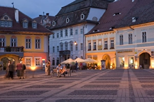 Images Dated 21st June 2009: Mare Square, Sibiu, Transylvania, Romania, Europe