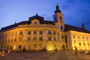 Images Dated 21st June 2009: Mare square, Sibiu, Transylvania, Romania, Europe