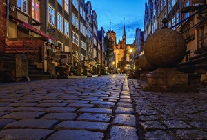 Cobblestones Prints: Mariacka Street at twilight, Old Town, Gdansk, Pomeranian Voivodeship, Poland, Europe