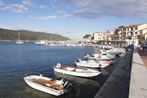 Elba Prints: Marina di Campo, Island of Elba, Livorno Province, Tuscany, Italy, Mediterranean, Europe