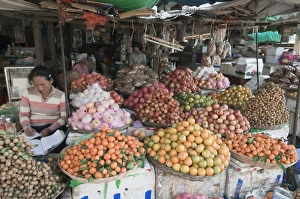 Images Dated 13th January 2008: Market, Cambodia, Indochina, Southeast Asia, Asia