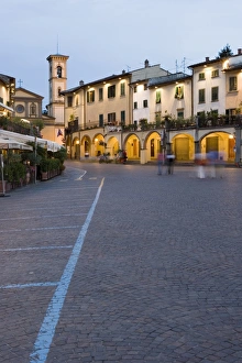 Radiant Prints: Market Square of Greve in Chianti, Tuscany, Italy, Europe