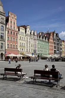 Images Dated 29th August 2011: Market Square, Old Town, Wroclaw, Silesia, Poland, Europe
