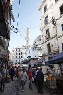 Images Dated 7th June 2009: Market stalls in the Casbah, Algiers, Algeria, North Africa, Africa