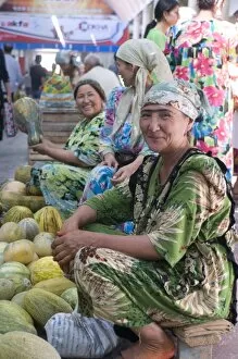 Market women selling pumpkins, Khojand, Tajikistan, Central Asia, Asia