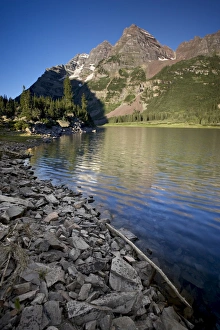 Maroon Bells and Crater Lake at dawn