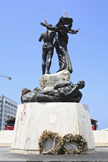 Martyrs Statue, Martyrs Square, Downtown, Beirut, Lebanon, Middle East