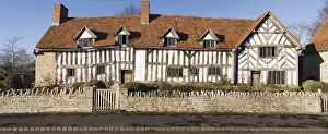 Front Prints: Mary Ardens House, the house of William Shakespeares mother, Stratford-upon-Avon