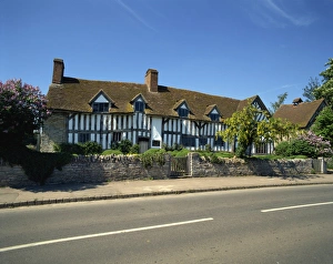 Stratford On Avon Prints: Mary Ardens House, Stratford-on-Avon, Warwickshire, England, United Kingdom, Europe