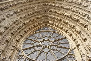 Images Dated 9th May 2008: Marys gate rose window, Reims Cathedral, UNESCO World Heritage Site, Reims, Marne