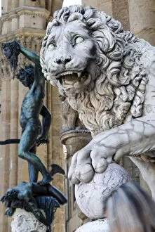 Lion Collection: The Marzocco Lion and Perseus statue, Piazza della Signoria, Florence, UNESCO World Heritage Site