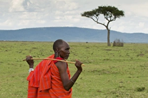 Images Dated 2nd October 2008: Masai man, Masai Mara, Kenya, East Africa, Africa