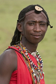 Images Dated 2nd October 2008: Masai man, Masai Mara, Kenya, East Africa, Africa