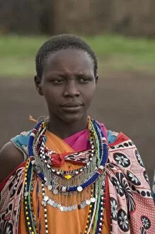 Images Dated 2nd October 2008: Masai woman, Masai Mara, Kenya, East Africa, Africa