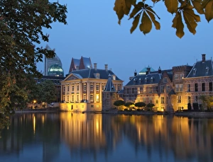 Netherland Prints: Mauritshuis and government buildings of Binnenhof at night
