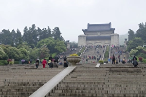 Far Eastern Prints: Mausoleum of Dr. Sun Yat-sen, Nanjing, Jiangsu province, China, Asia