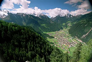 Austria Prints: Mayrhofen, Tirol (Tyrol), Austria, Europe