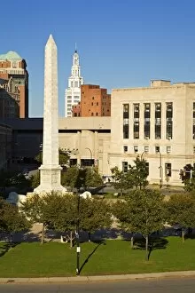 Images Dated 18th September 2007: McKinley Monument in Niagara Square, Buffalo City, New York State, United States of America