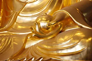 Images Dated 23rd July 2008: Detail of the medicine bowl of Bhaisajya Buddha (Medicine Buddha), Seoul, South Korea