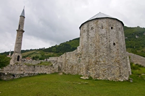 Medieval Castle with minaret, Travnik, Bosnia-Herzegovina, Europe Medieval Castle with minaret, Travnik, Bosnia-Herzegovina, Europe