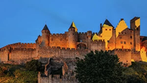 Fortification Gallery: Medieval citadel, Carcassonne, a hilltop town in southern France, UNESCO World Heritage Site