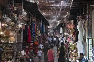 Images Dated 9th July 2009: Medina Souk, Marrakech, Morocco, North Africa, Africa
