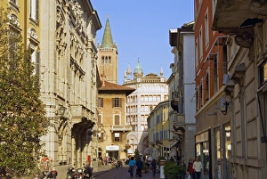 Images Dated 13th May 2008: Via Melloni, Parma, Emilia Romagna, Italy, Europe