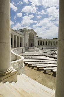 Images Dated 4th January 2000: The Memorial Amphitheatre