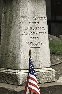 Grave Collection: Memorial at Paul Reveres grave in the Old Granary Burying Ground in Boston, Massachusetts