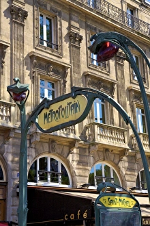 Images Dated 21st June 2008: Metro sign, Paris, France, Europe