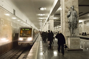 Images Dated 12th February 2008: Metro Station, Moscow, Russia, Europe