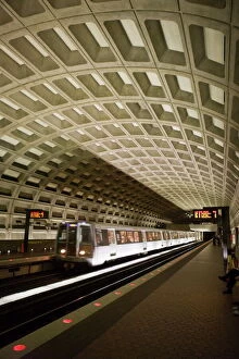 Images Dated 4th August 2008: Metro Station with train, Washington D.C. United States of America, North America